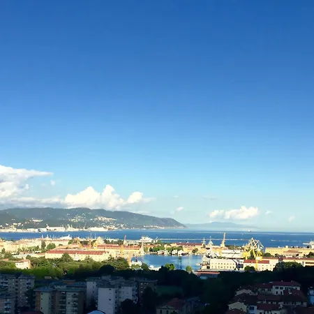 Ca Leon 게스트하우스 3*