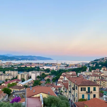 Ca Leon Гостьовий будинок 3*