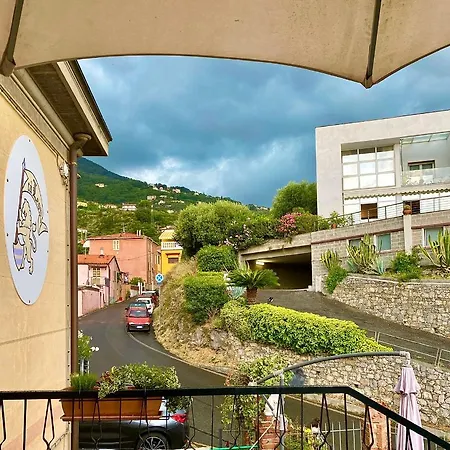Cá Leon 2* La Spezia