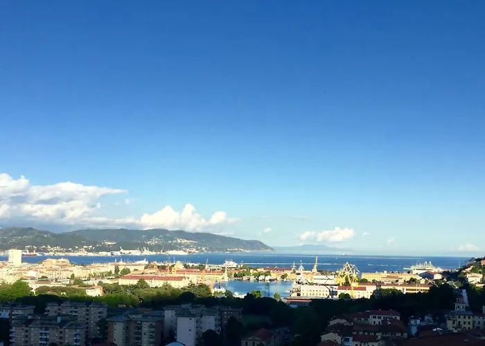 Ca Leon בית הארחה 3*